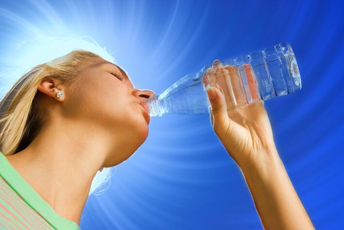 Fluid intake during drinking diet